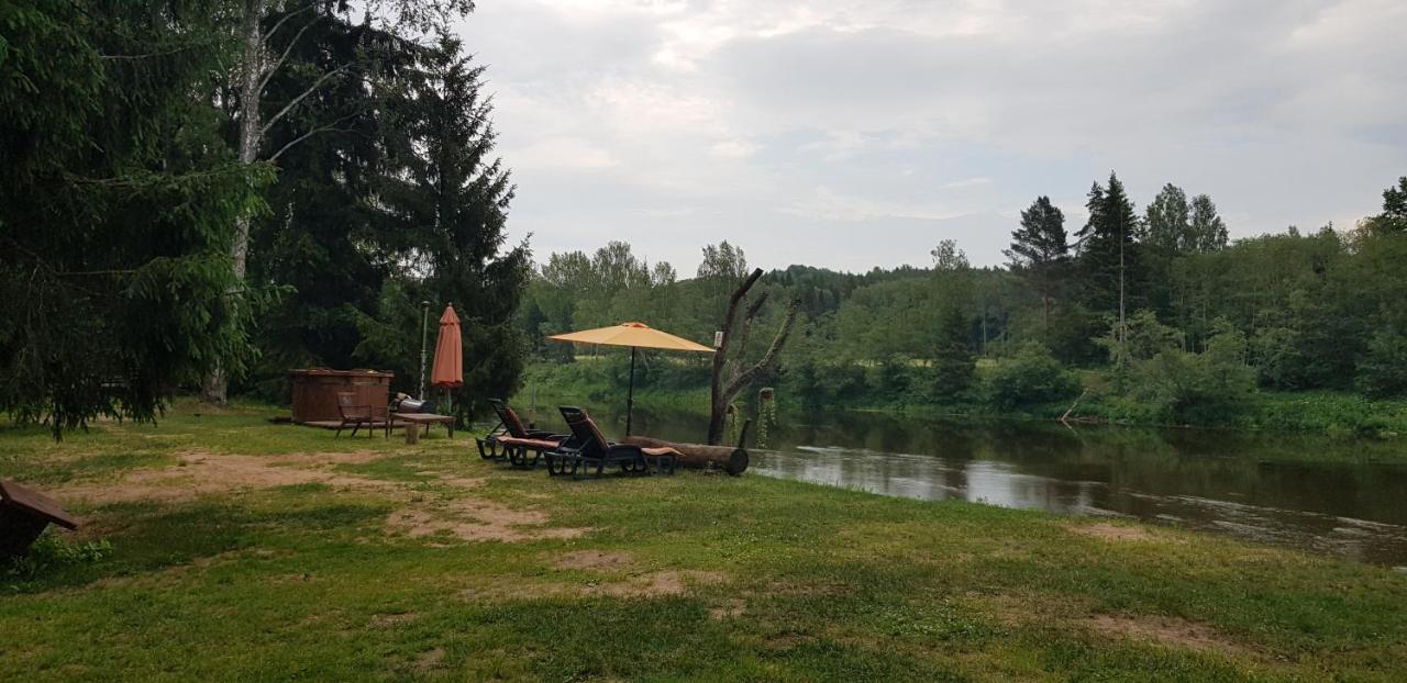 Camping Jaunzageri Inciems 外观 照片